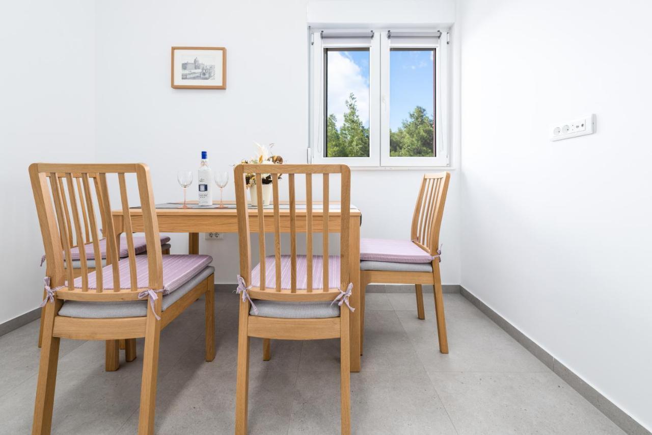Apartments Matea Дуче Екстер'єр фото
